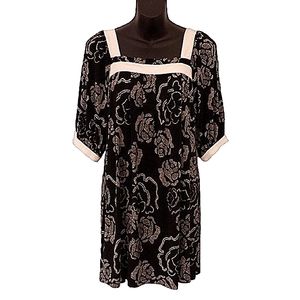BCBG Paris Stretch Print Baby Doll Dress NWT- Sz. 2